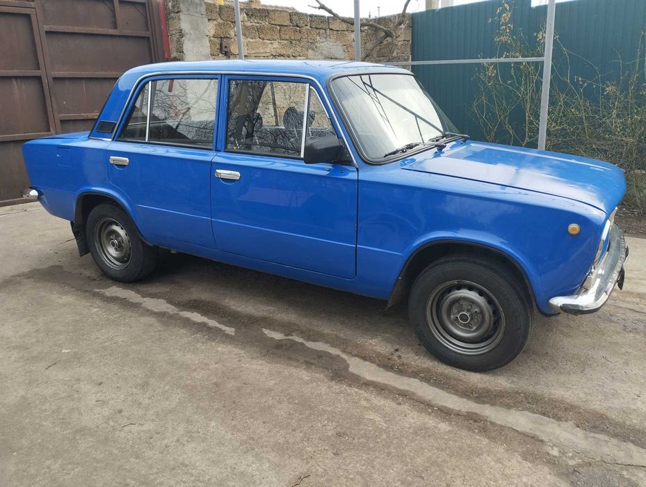 Автомобиль ВАЗ / Lada 2101 1983