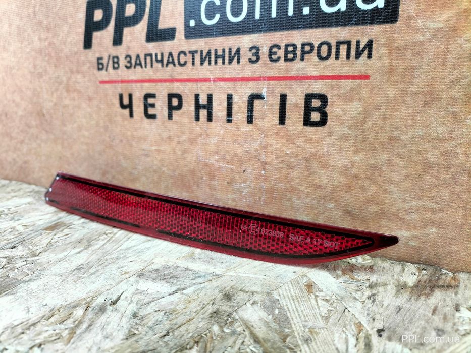 BMW 3 G20 G21 M Sport 2018- Отражатель катафот бампера правый 8074230