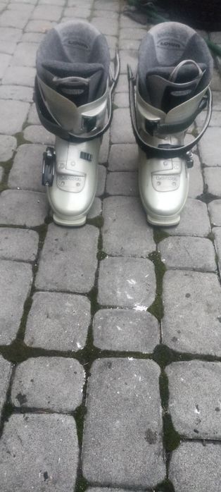 Sprzedam 3 pary nart z 2 parami butów