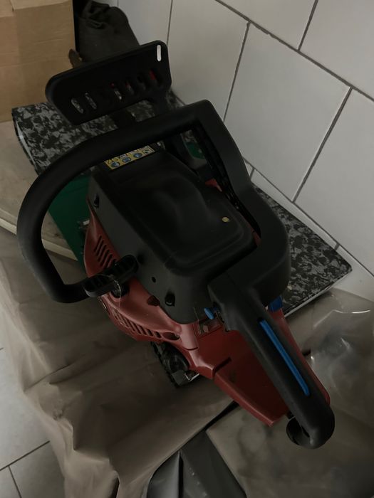 Moto serra homelite 40cc como nova.