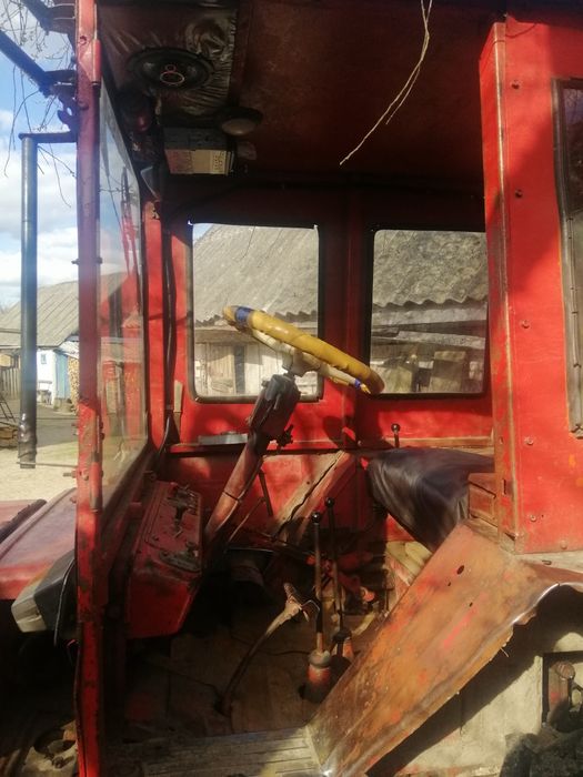 Продам трактор т 25