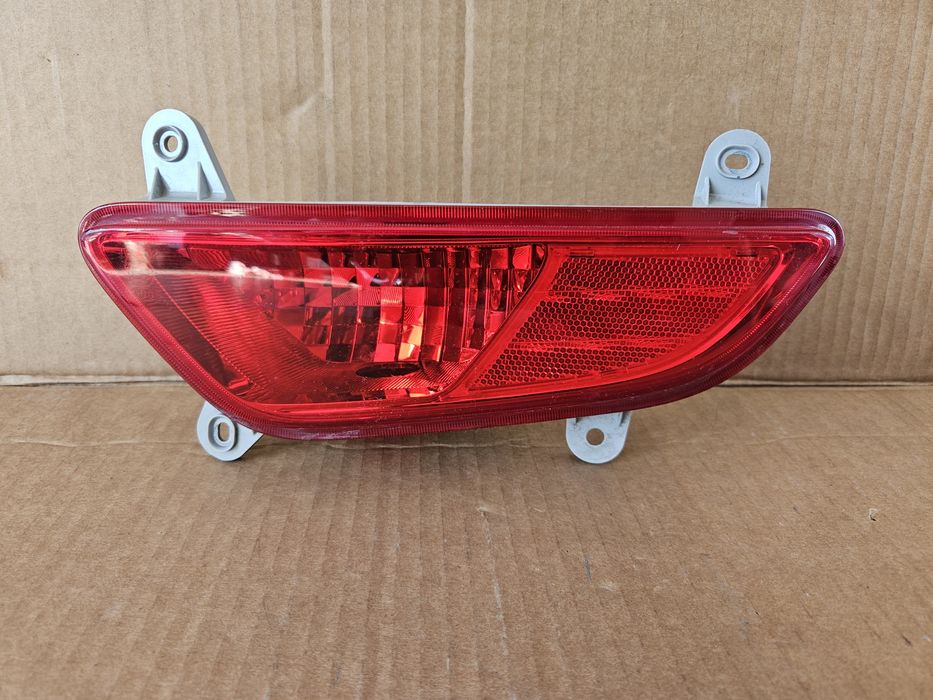 Hyundai ix20 lampa prawa tył tylna przeciwmgielna Europa