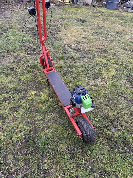 Hulajnoga spalinowa i rama gokart cena za zestaw