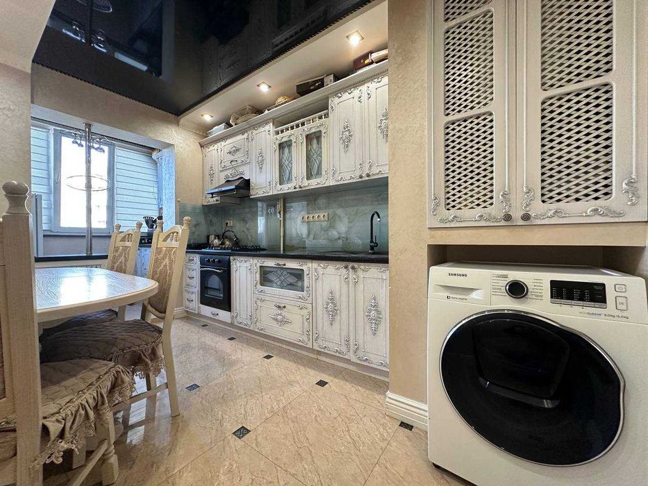 Ваша квартира мрії 3 кім з гаражем та каміном у Рівному