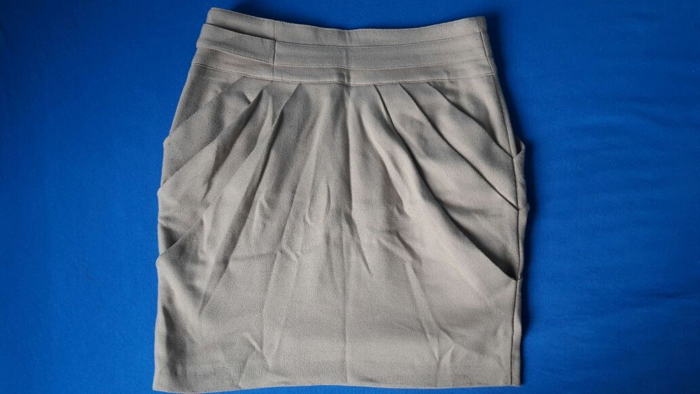 Spódnica 34 XS MOHITO krótka spódniczka przed kolano