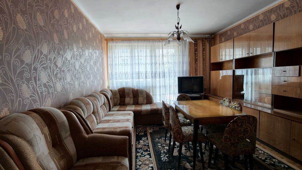 Okazja ! Mysłowice Wesoła ul.Traugutta . Do sprzedania mieszkanie  2-pokojowe na 1 piętrze w niskim bloku,  powierzchnia 52,30m2