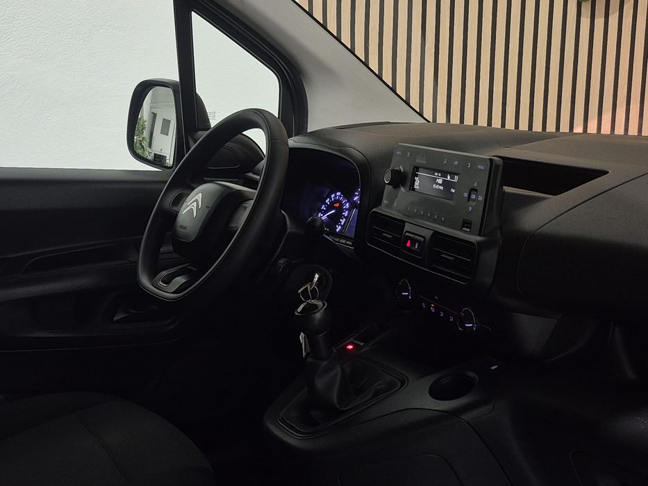 Citroen Berlingo - 110.000KM - 2021 | GARANTIA | NACIONAL - 3 LUG