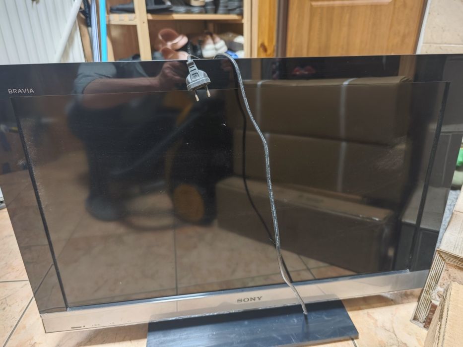 Telewizor Sony Bravia 32" KDL-32EX302 LCD digital colour, z pilotem
