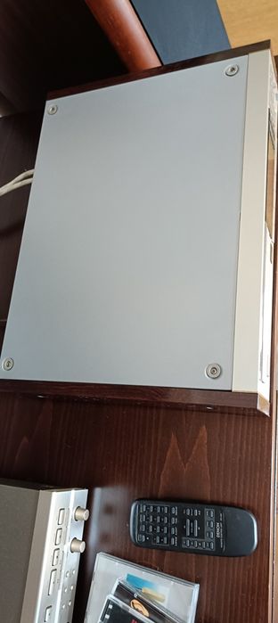 Odtwarzacz CD Denon DCD 1500 szampański