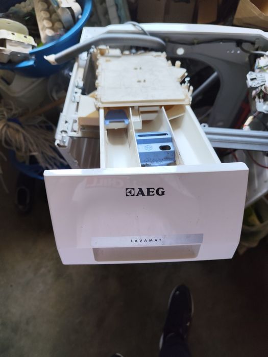 Acessórios Máquina de Lavar Roupa AEG L73280VFL