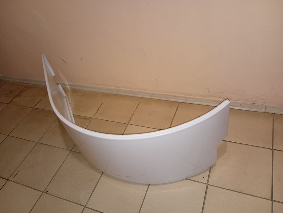 Панель для поддона душевой кабины.