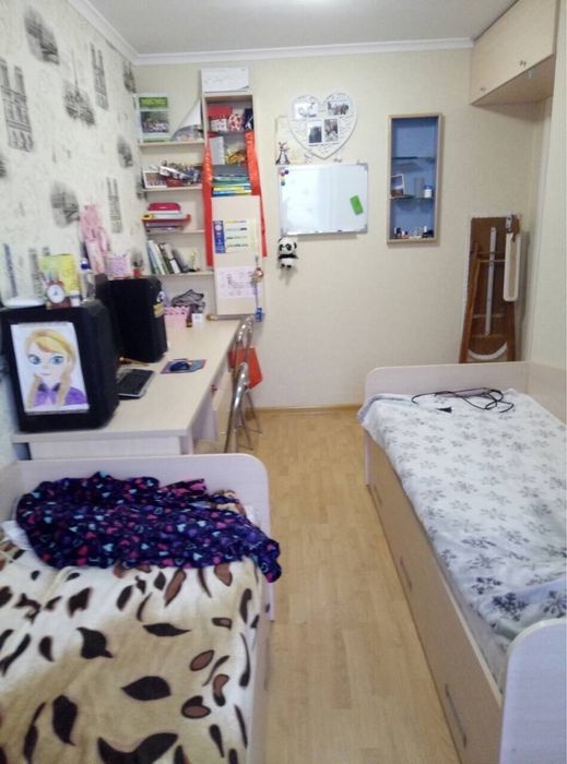 Пропонуємо до продажу капітальну частину будинку для великоі сім"і