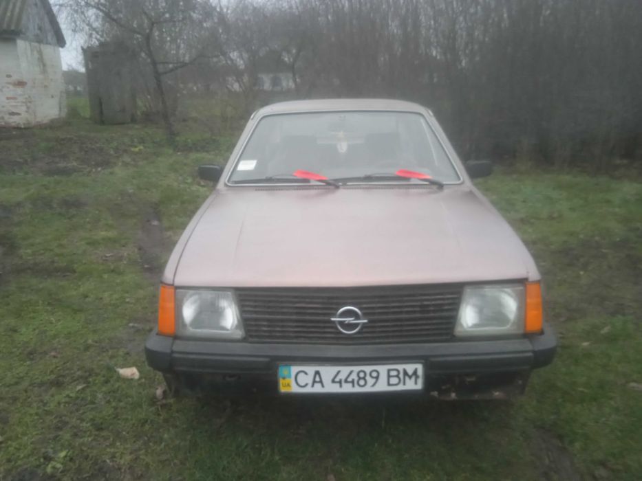 Обміняю Опель кадет