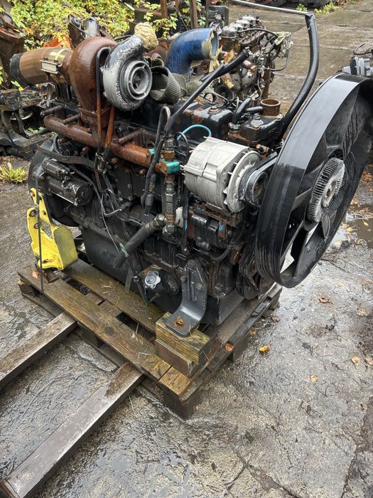 Silnik Części Sisu Harvester Valmet Ponsse Komatsu