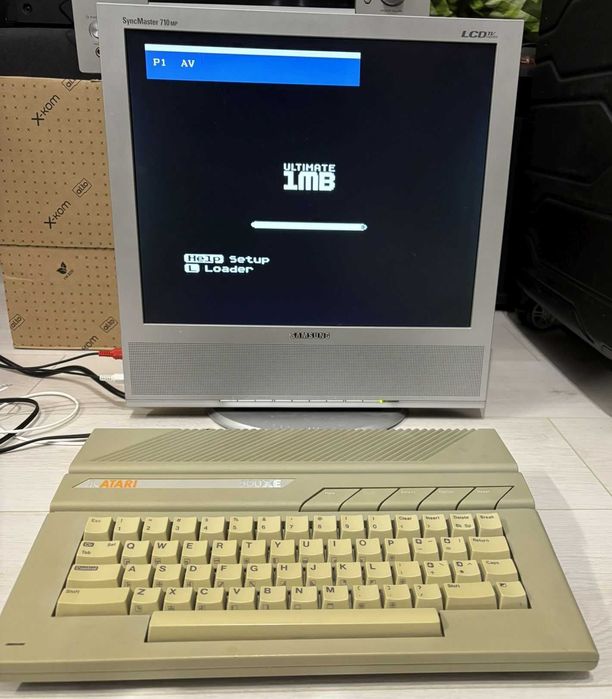 Atari 800XE 1MB zasilacz i adapter video