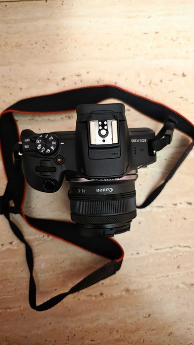 Canon EOS R100 bez obiektywu
