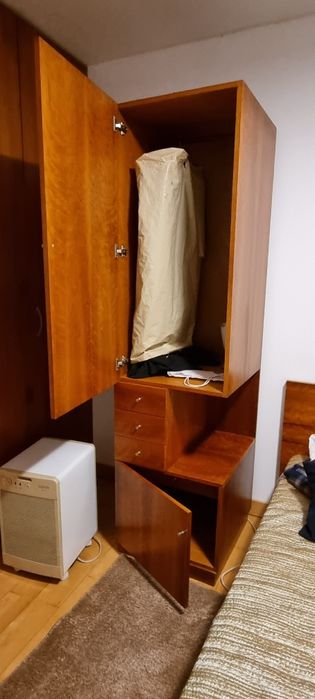 Armário Multiuso em Madeira – Excelente Estado – € 110