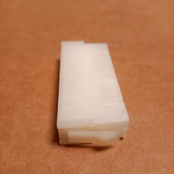 Gniazdo typu Mini-Fit 24-pin, żeńskie