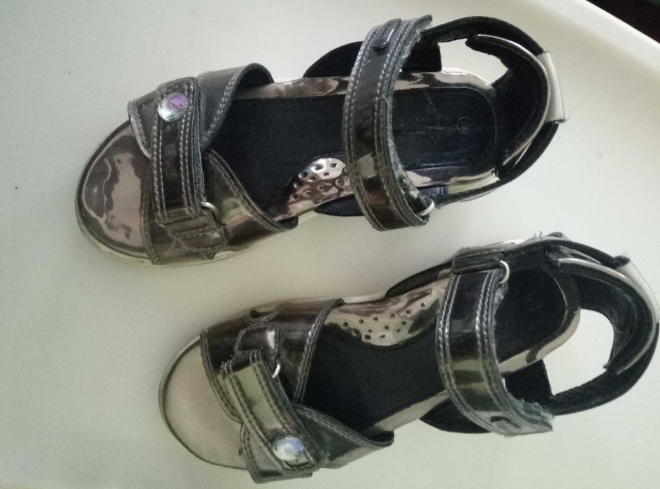 качественные модные боссоножки сандали девочка