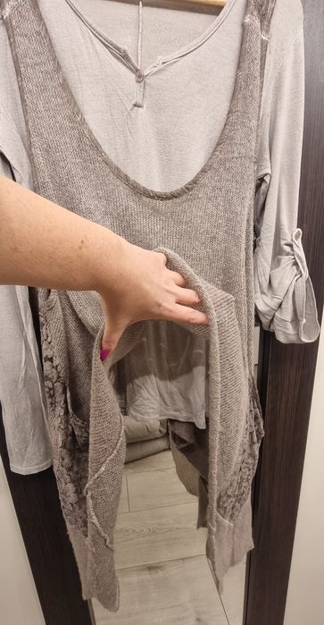 Włoski komplet z koronką, bluzka + tunika