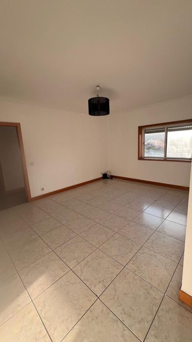 Arrenda-se Apartamento T2 - Braga - Lamaçães