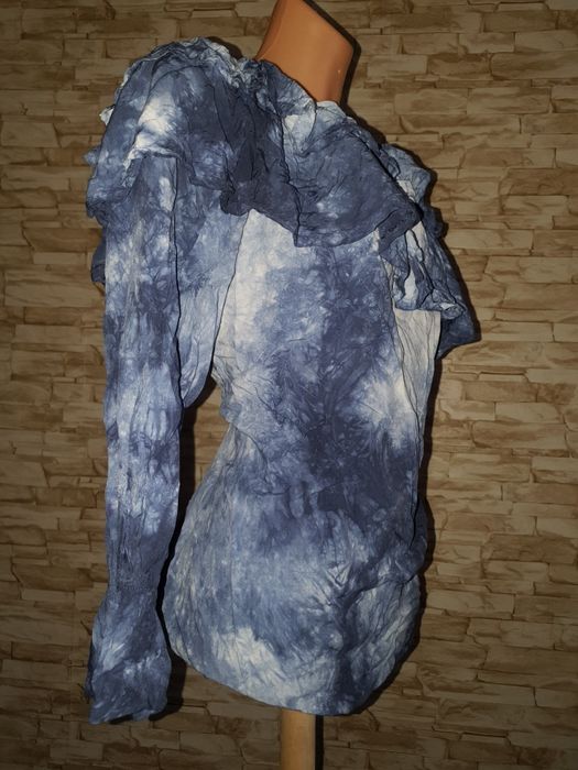 Niebiesko biała bluzka hiszpanka w falbany tie dye XL
