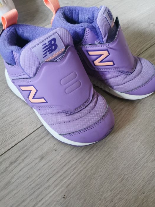 Buty dla dziewczynki New balance