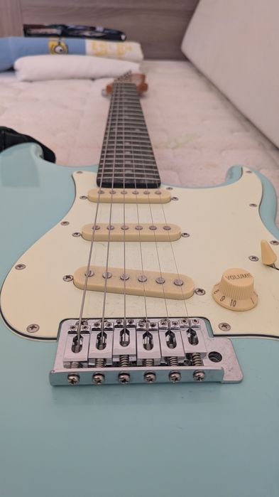 Guitarra elétrica "Eko"
