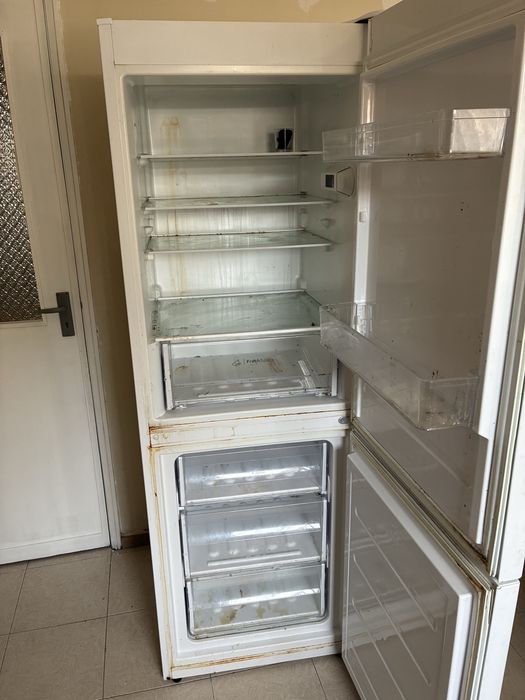 Frigorífico Combinado Avariado