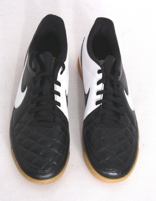 Halówki NIKE Tiempo Rio II IC. Nowe !!