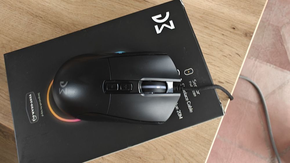 Sprzedam myszke komputerową !