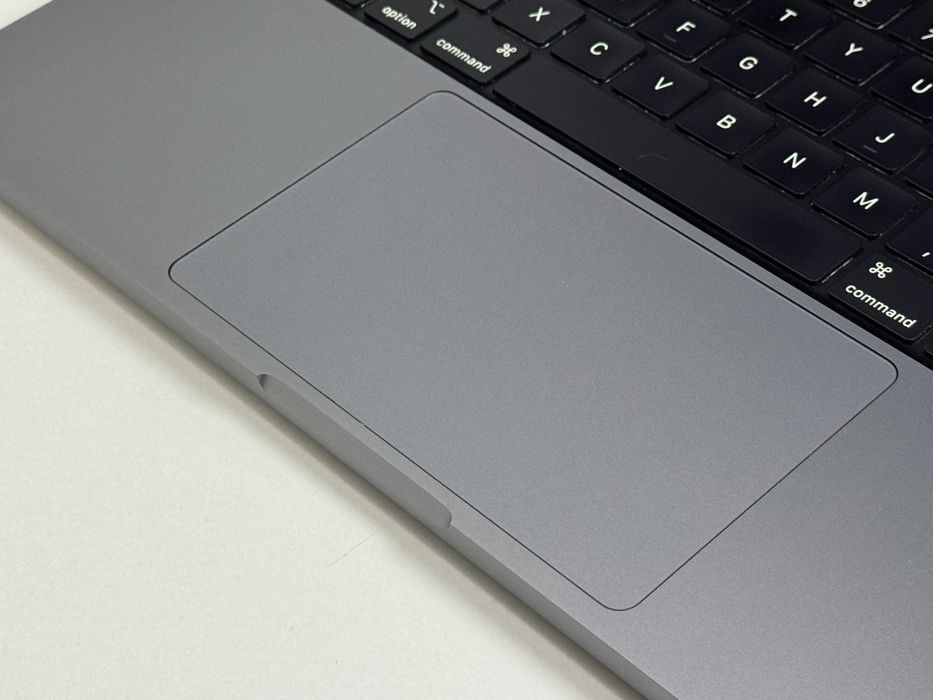 Apple MacBook Pro 14 2021 M1 Pro 16GB RAM 512GB SSD Super Stan