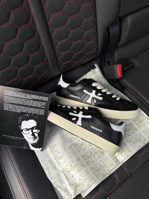 Premiata моделі Steven