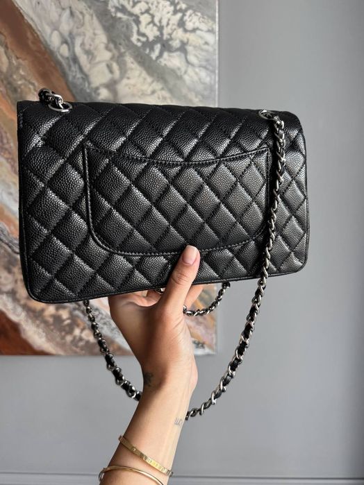 Chanel Classic Flap Caviar Black with Silver Hardware / чёрная сумочка