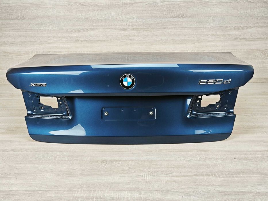 BMW 5 G30 F90 Крышка багажника в ЦВЕТ бмв