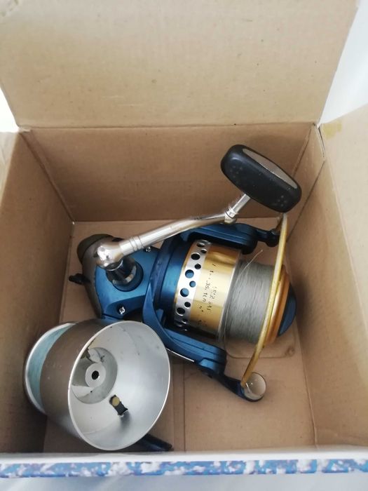 Carretos de pesca SURFCASTING e BOIA
