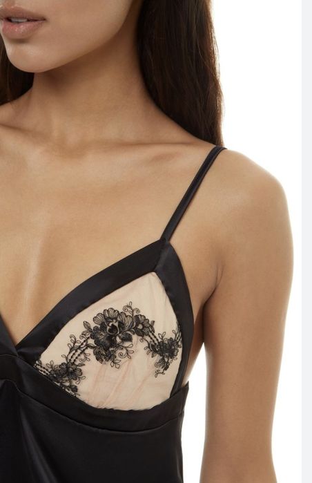 Нічна сатинова сорочка Anabel Arto