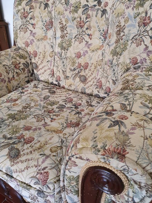 Vendo conjunto de 3 sofas estilo inglês - Para desocupar