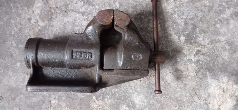 Imadło ślusarskie 125mm