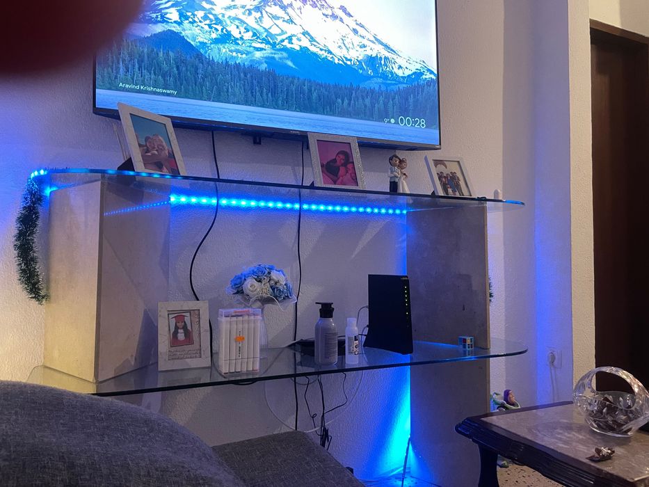 Raque de vidro e pedra de mármore