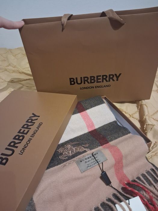 Cachecol burberry