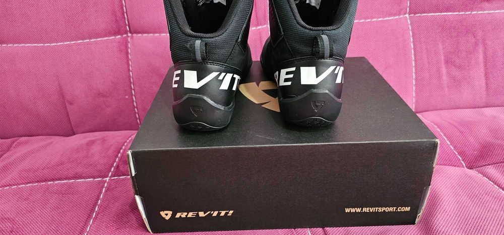 Revit Tornado 4  kurtka tekstylna,  Buty REVIT JETSPEED PRO