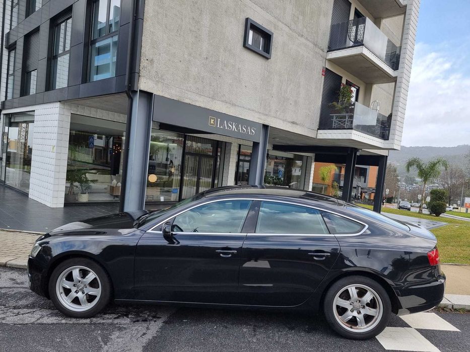 Audi A5 2011 - Bom Estado - 170 CV