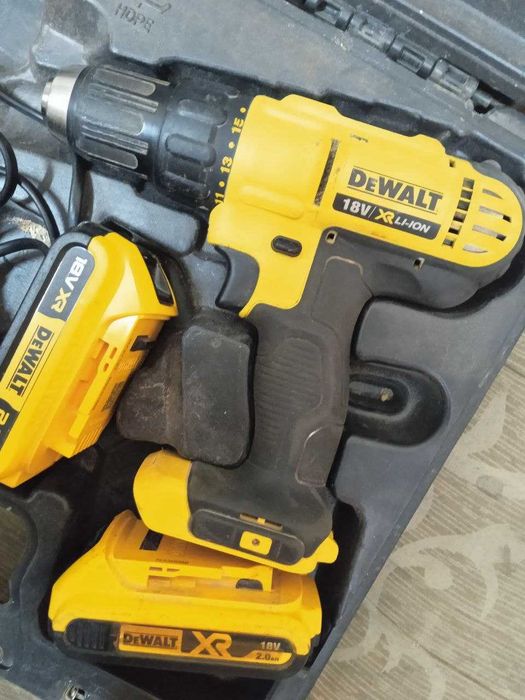 DeWALT DCD771-ks
