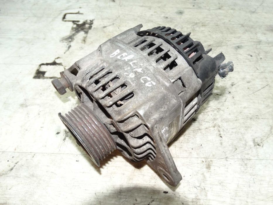 б/у Генератор  1.8, 2.0 на Citroen: Evasion, XM, Xsara, Jumpy, Zx