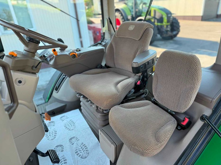John Deere 7270R 2015 року
