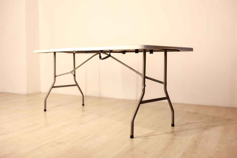Cadeiras e mesas para eventos (aluguer)