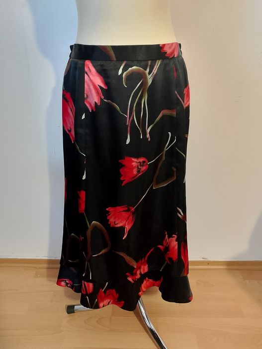 Spódnica czerwone tulipany rozm L sztuczny jedwab