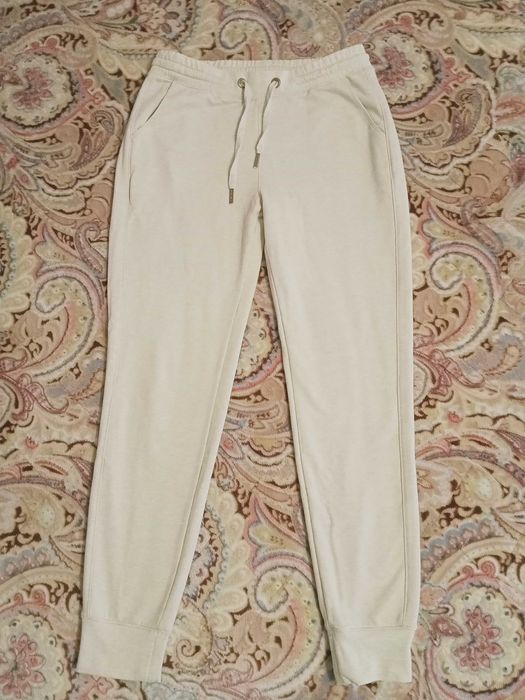 Спортивні штани бежеві