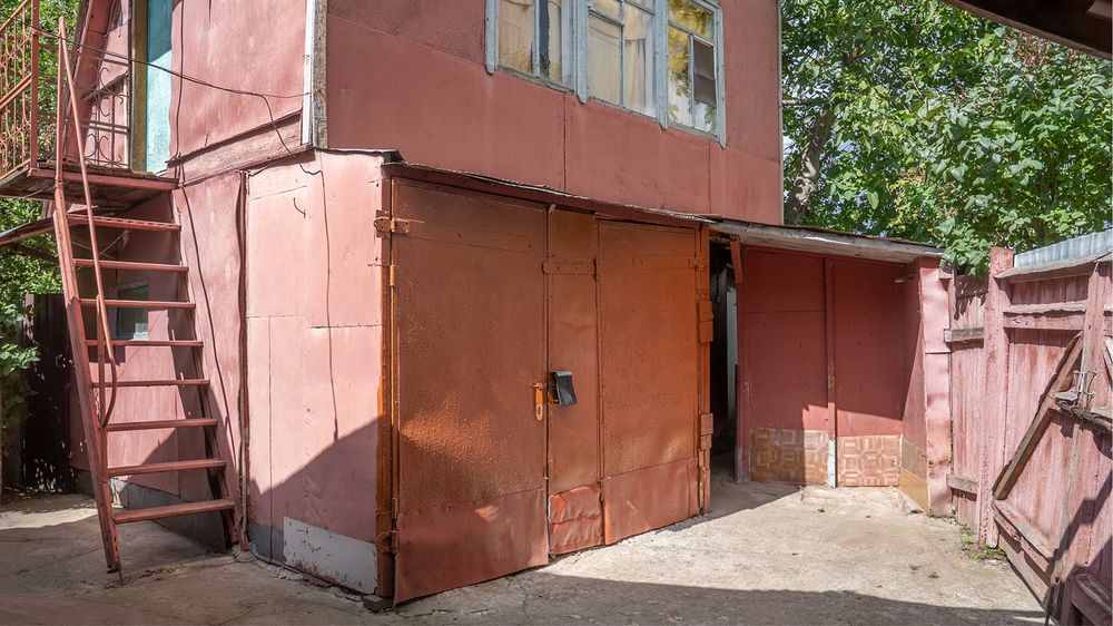 Частина будинку 80 кв.м Центр Київська Фікселя  Свій двір 2,7 сот Гараж
